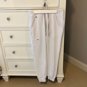 Figs white Zamora joggers in size XS